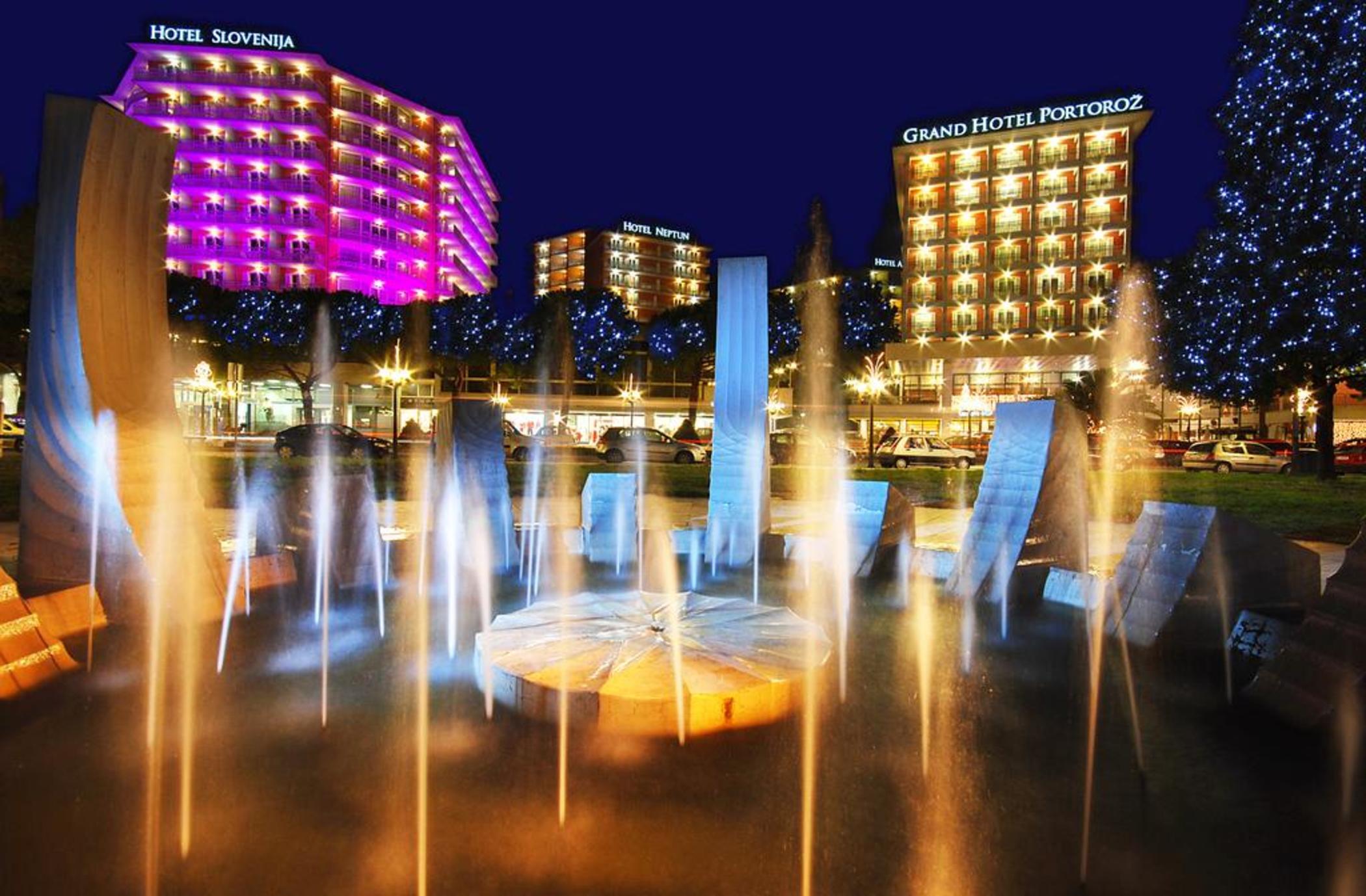Hotel Slovenija - Terme & Wellness Lifeclass Portorose Esterno foto The Grand Hotel Portorose